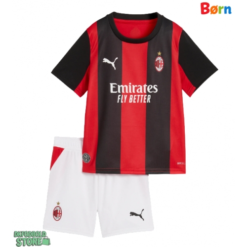 AC Milan Diego Moreira #22 Replika Babytøj Hjemmebanesæt Børn 2026-27 Kortærmet (+ Korte bukser)